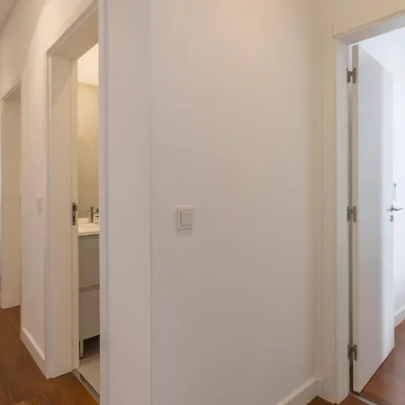 Lägenhet Spacious, Family Friendly 3br & 3wc. Ac/heating. Lisboa
